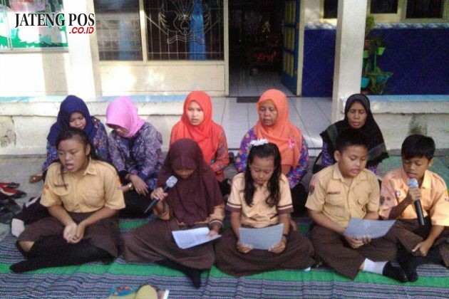 oleh siswa siswi SD KARANGANYAR 01. Tetap semangat.