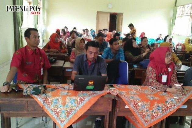 Workshop K13 bagi guru kelas 2,5,& PJOK UPTD Pendidikan Kecamatan Banyumanik Semarang