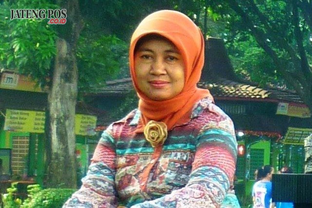 Budi Setiarti, S.Pd SMP Negeri 1 Gubug - Grobogan