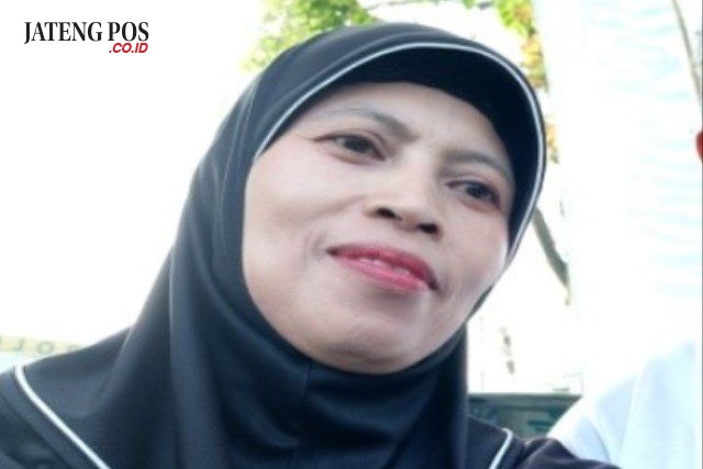 Oleh : Siti Rochmatin GURU PAI SMP NEGERI 6 SALATIGA