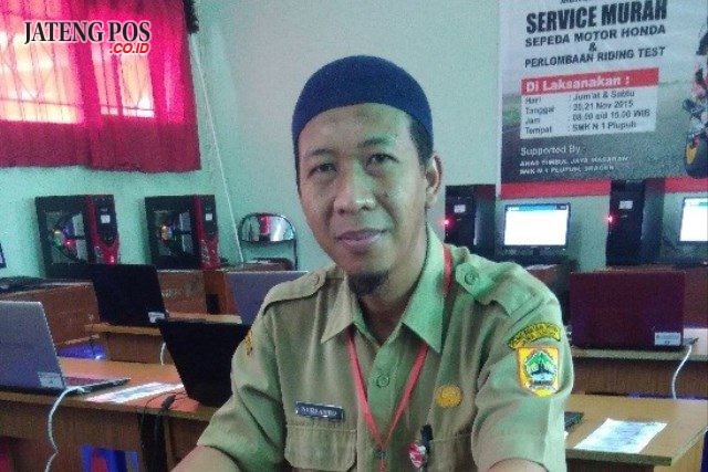 NURYANTO, S. Pd Guru SMK Negeri 1 Plupuh Kabupaten Sragen