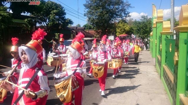 Warga Bandarjo Antusias Mengikuti Pawai Ta’aruf