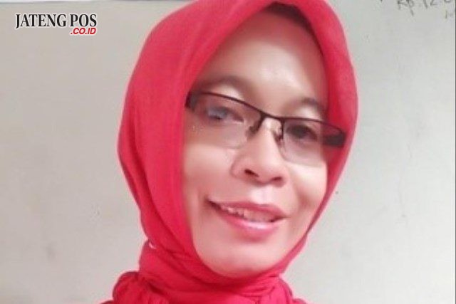 Nova Dyah Wulanningtyas,S.Pd Guru Kimia SMK Negeri 3 Kendal