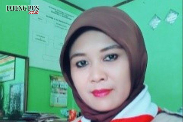 Nur Anna, S.Pd. Guru BK SMP Negeri 1 Giriwoyo, Wonogiri