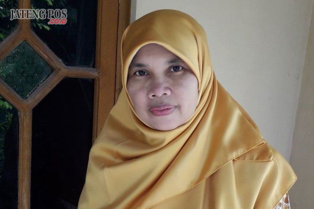 Mursri Rahayu, S.Pd Guru SMA Negeri 2 Klaten