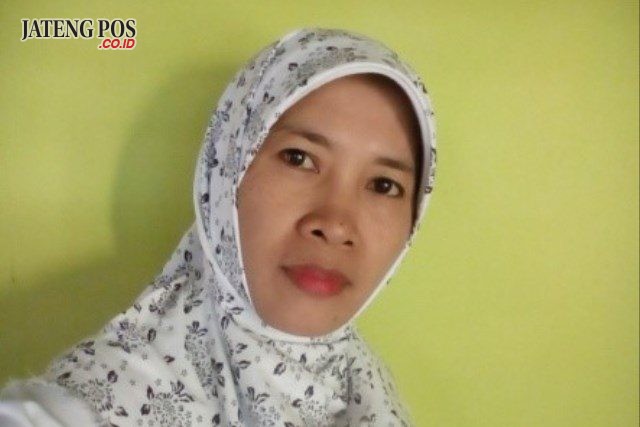 Haryati, S.Pd. TK Pertiwi Karangsari Kecamatan Bener, Kabupaten Purworej