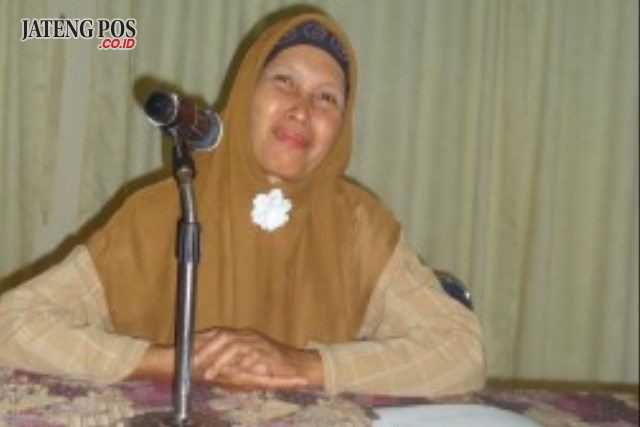 Yuni Dwi Astuti,M.Pd Guru SMP Negeri 5 Sragen