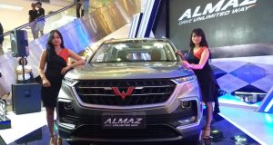 WULING ALMAZ : Wuling Almaz resmi dikenalkan untuk pasar Jawa Tengah pada Kamis (7/3) malam di Java Mall Semarang.