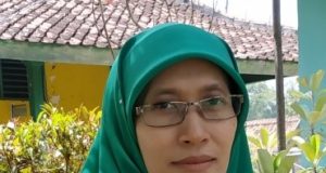 Yuni Rahmawati Haryono, S. Pd., M. Pd. Guru SMP Negeri 2 Toroh, Kab. Grobogan