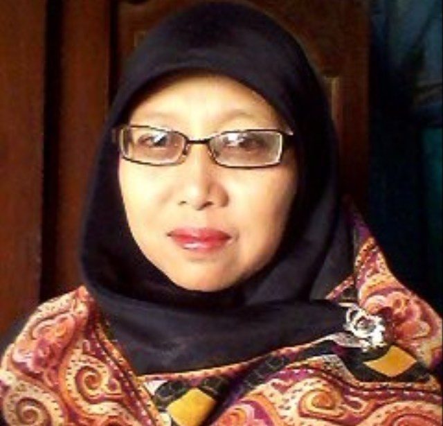 Erni Yasmawati, S.Pd Guru SMPN 1 Brati, Grobogan