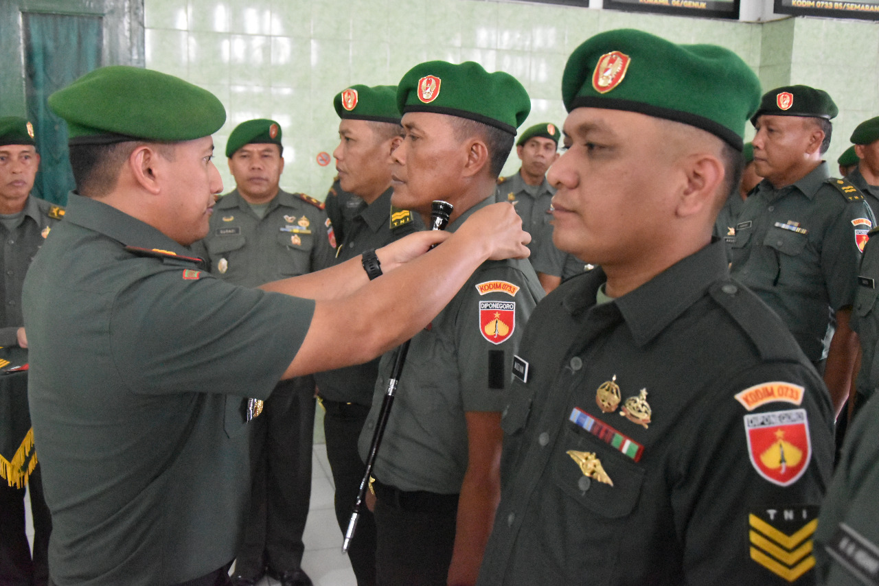 51 Prajurit Naik Pangkat - Jateng Pos