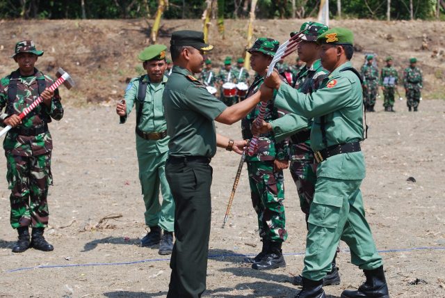 TUTUP TMMD : Dandim 0716 Demak Letkol Inf Abi Kusnianto menutup kegiatan TMMD di Desa Doreng Kecamatan Wonosalam.