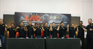 SIAP DIGELAR : Panitia Lindu Aji Championship (LAC) XVI saat menggelar pres konferen di Dafam Hotel Jalan Imam Bonjol Semarang Senin (4/11)