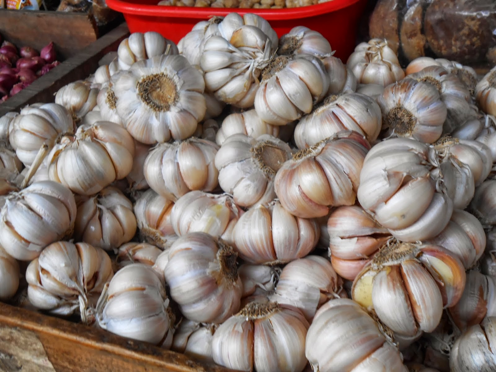 Harga Bawang Putih di Pasar Purwokerto Berangsur Turun  Jateng Pos