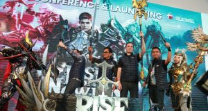 RISE OF NOWLIN: (Ka-ki) GM Digital Creative & Activation Telkomsel, Aris sudewo, Head of Digital Lifestyle Telkomsel, Crispin P. Tristram, Deputi Infrastruktur Badan Pariwisata dan Ekonomi Kreatif, Hari Santosa Sungkar, dan CEO 8 Elements, Joerg Tente, saat peluncuran Games Rise of Nowlin di Jakarta, Kamis (20/02/2020). FOTO : IST/ANING KARINDRA/JATENG POS