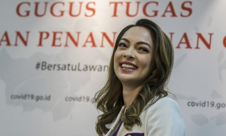 Reisa Broto Jelaskan Pentingnya Penggunaan Dobel Masker Hadapi Varian Delta