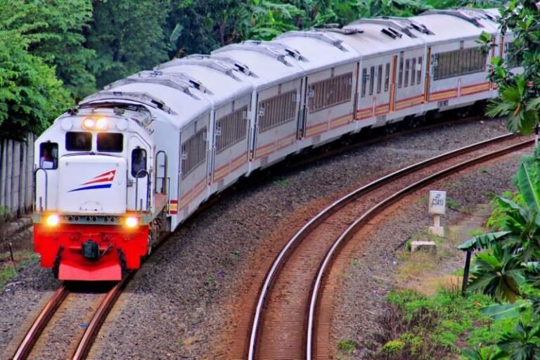 Gapeka 2021, Efisien Waktu Perjalanan KA di Daop Semarang Capai 738 Menit
