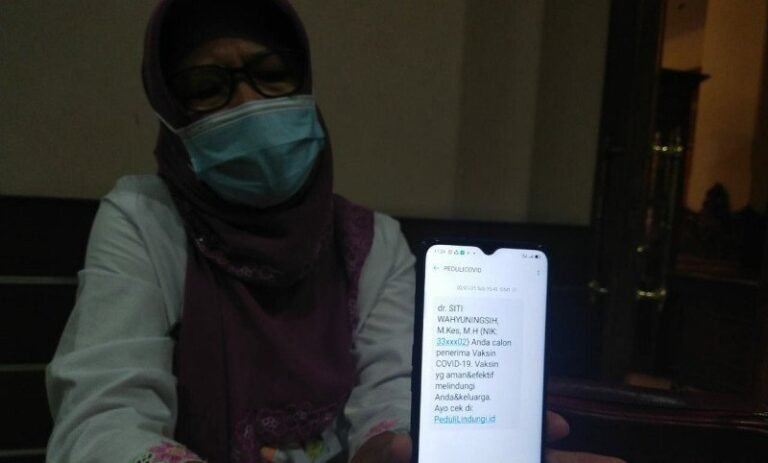 Pemkot Surakarta Daftarkan 12.259 Calon Pertama Penerima Vaksin