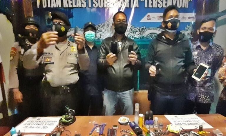 Antisipasi Peredaran Narkoba, Rutan Surakarta Dirazia Tim Gabungan