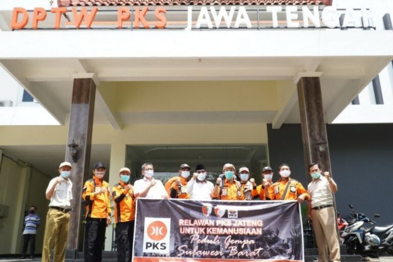 PKS Jateng Berangkatkan Tim Relawan Bantu Penanganan Pasca Gempa Sulbar