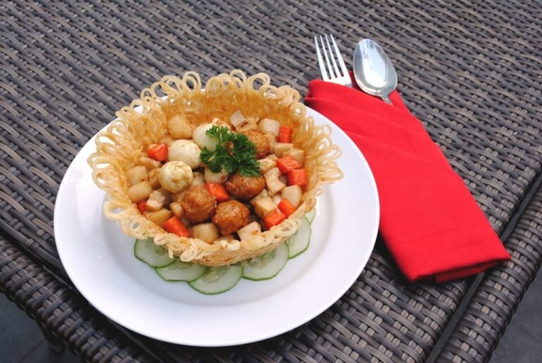 Menu Spesial Malam Imlek dan Pesan Antar