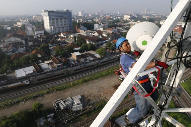Trafik Data XL Axiata Melonjak 70%