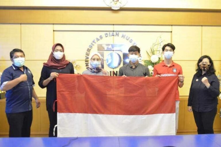 Dua Mahasiswa Udinus Semarang Dipanggil Masuk Pelatnas Taekwondo SEA Games 2021