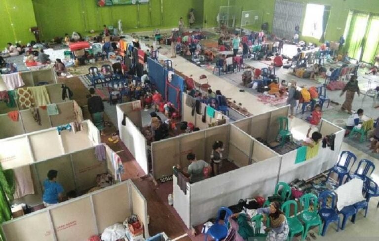 Pengungsi Banjir di Kudus Mulai Berkurang