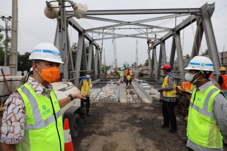 Perbaikan Jembatan Rembun Pekalongan Dipercepat