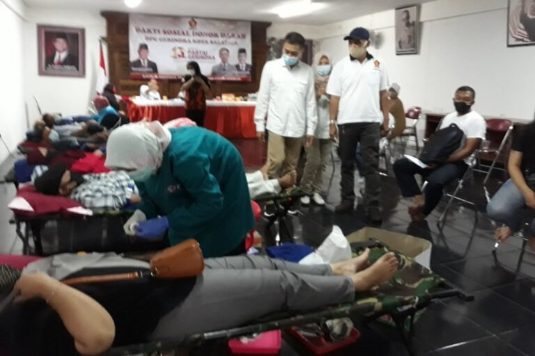 DPC Gerindra Salatiga Gelar Donor Darah