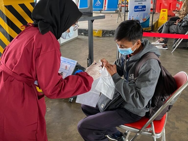 Layanan GeNose Hadir di Bandara A Yani Semarang