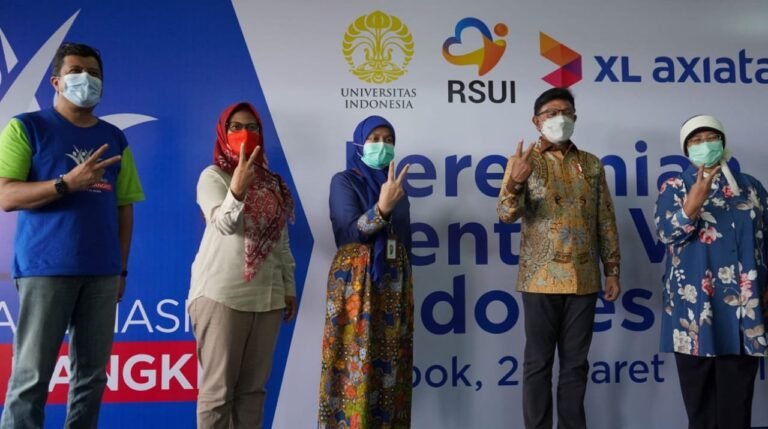 5.700 Warga Vaksin ke ‘Sentra Vaksin Indonesia Bangkit’