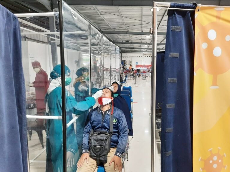 Tarif Rapid Test Antigen di Stasiun Turun