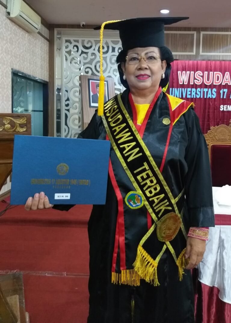 Raih Doktor Hukum Inspirasi Generasi Muda
