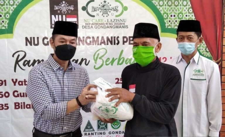 LAZISNU Kudus Berikan 1.500 Paket Bantuan untuk Warga Kurang Mampu