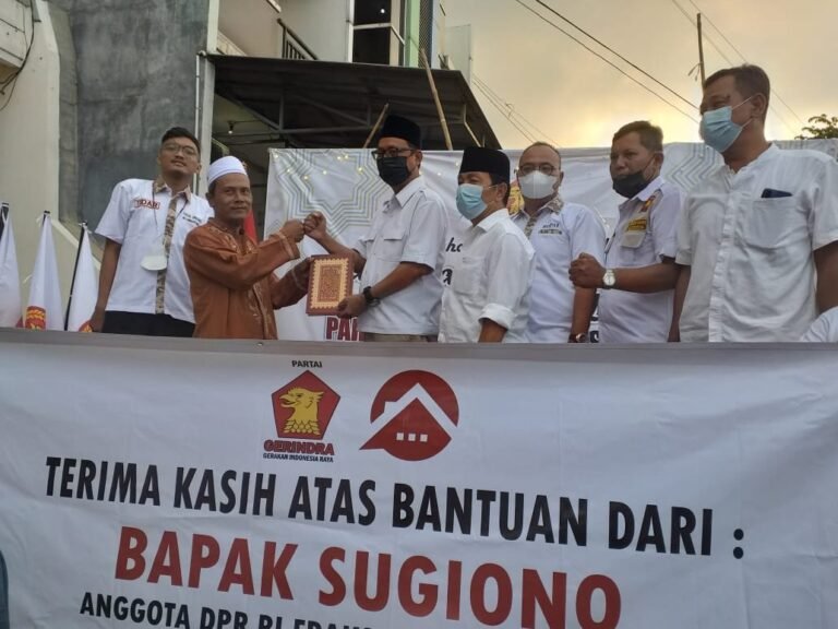 Meriahkan HUT Kota Semarang, DPC Gerindra Dan Tidar Gelar Bakti Sosial