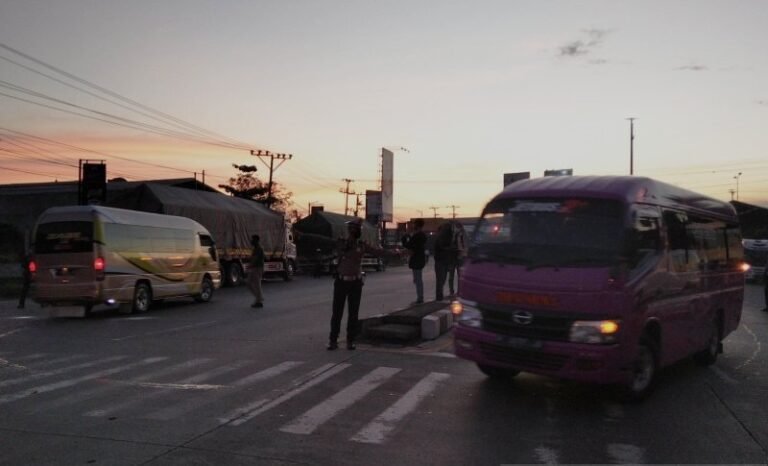 Seratusan Kendaraan Diminta Putar Balik Saat Masuk Kudus