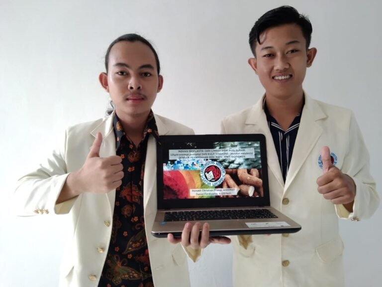 Olah Limbah Sisik Ikan & Kulit Singkong  Mahasiswa Biologi UKSW Menangi BIOSPEC