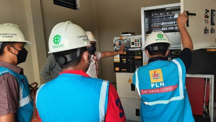 PLN UP3 Klaten Nyalakan Tambah Daya Industri Garmen