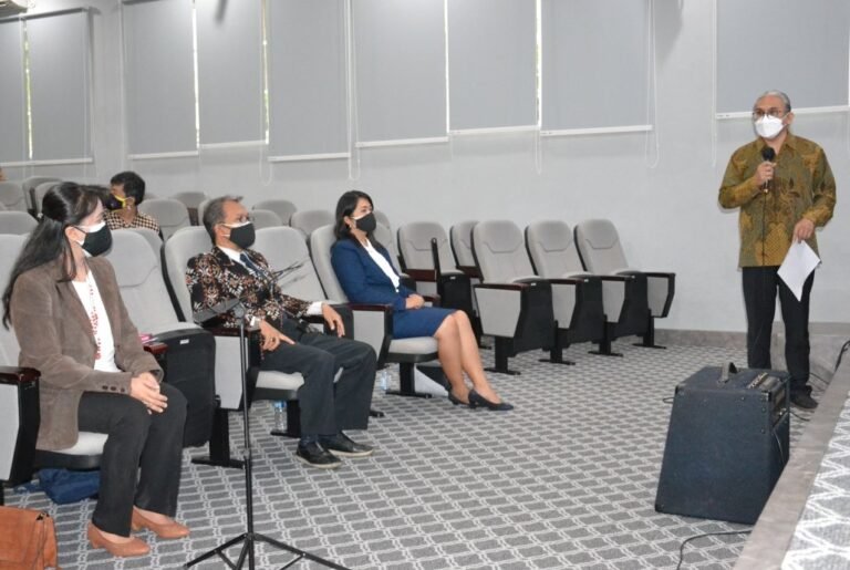 UKSW Miliki Tiga Guru Besar Baru