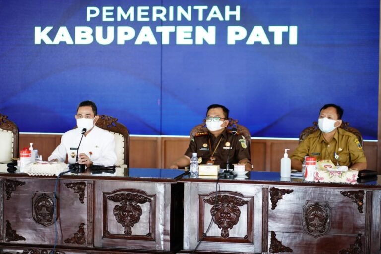 Adukan Kelangkaan Oksigen ke Gubernur