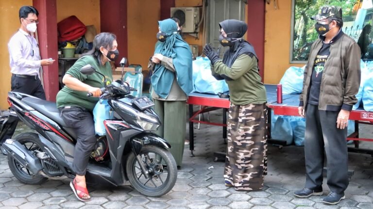 Bantu Anggota Terdampak Covid-19