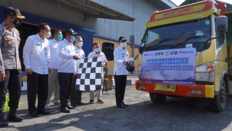 Bulog Pati Distribusikan 3000 Ton Beras Bantuan