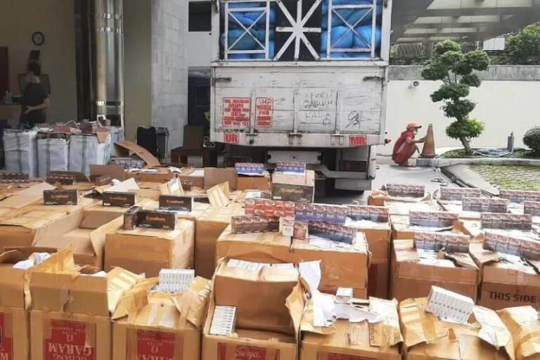 Ditutupi Garam, Sopir Dibayar Rp 10 Juta