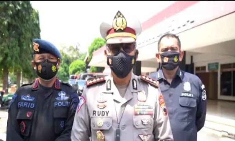 Polda Jawa Tengah Perpanjang Penutupan 27 Pintu Keluar Tol Jateng