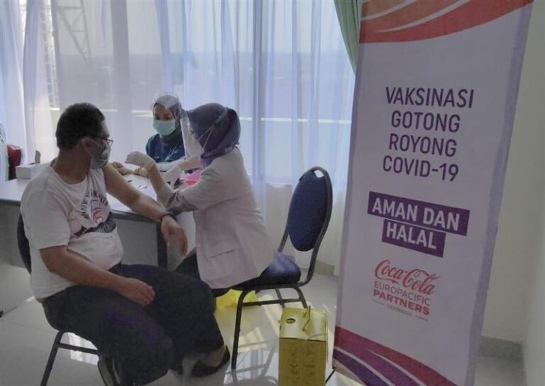 Coca-Cola Europacific Partners Indonesia Gelar Vaksinasi Gotong Royong