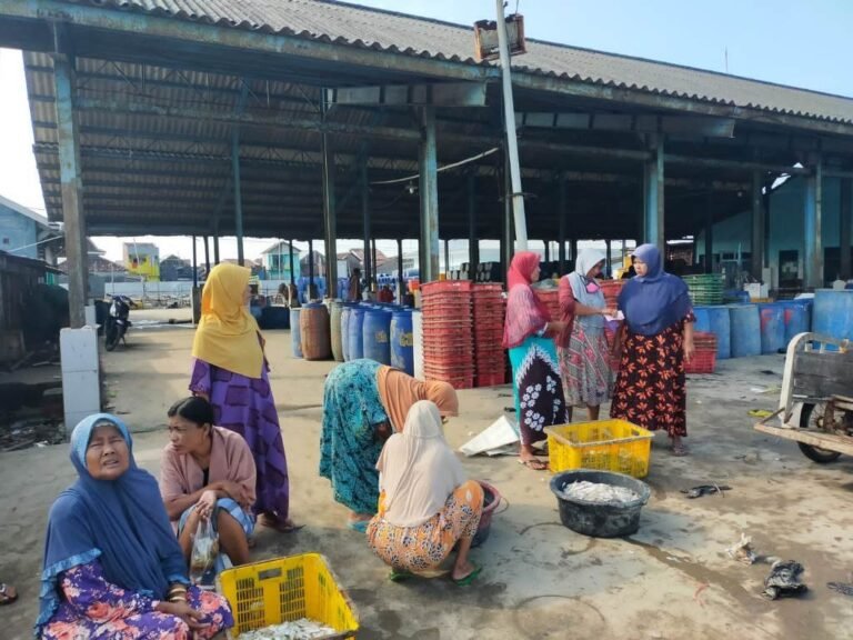 Geliat Usaha Perikanan  Hidupkan Ekonomi Keluarga Nelayan