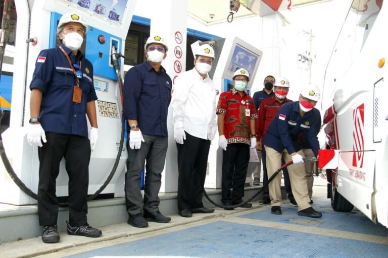 Dirjen Migas Resmikan SPBG Pertamina di Kaligawe Semarang
