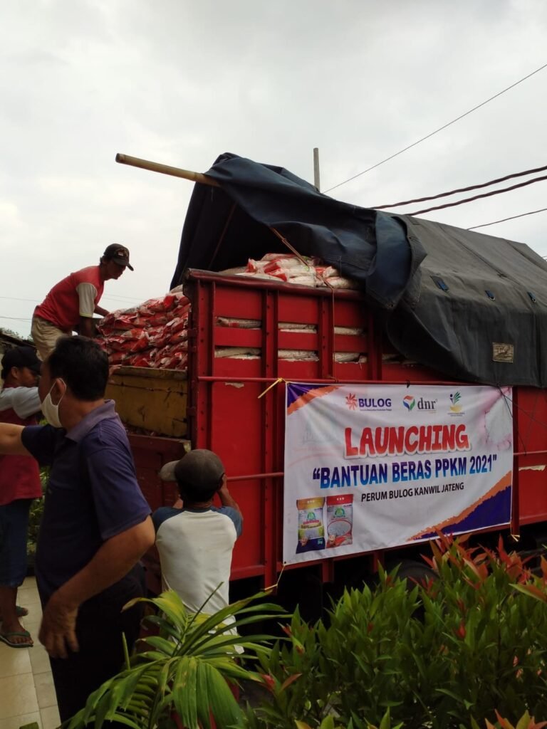 BULOG Jateng Pastikan Beras PPKM Tepat Kualitas
