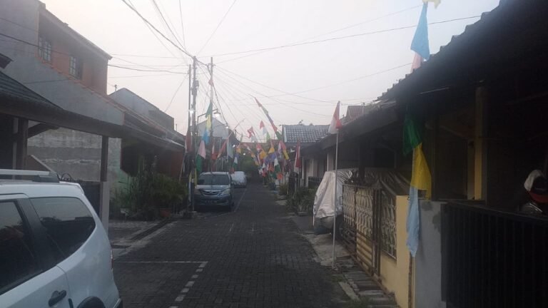 Ganjar Ingatkan Perayaan Agustusan Tak Jadi Klaster Baru